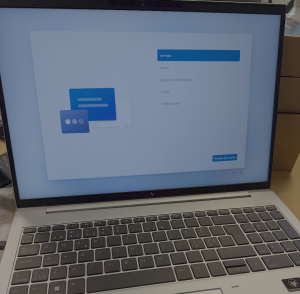 HP Elitebook 860 G9